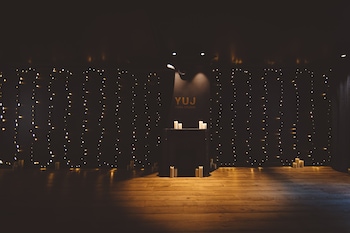 hoy paris home of yoga