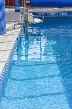 los amigos beach club