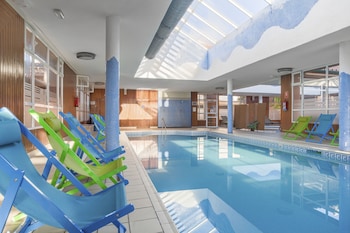 los amigos beach club