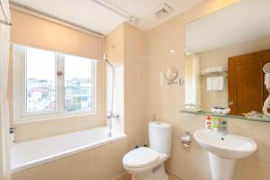 a25 hotel 23 quan thanh