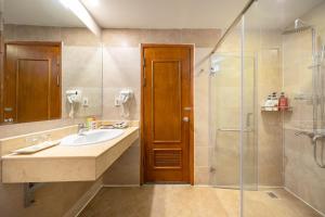 a25 hotel 23 quan thanh