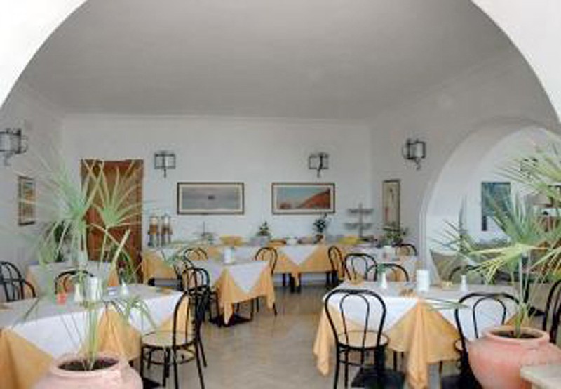 hotel ossidiana stromboli center