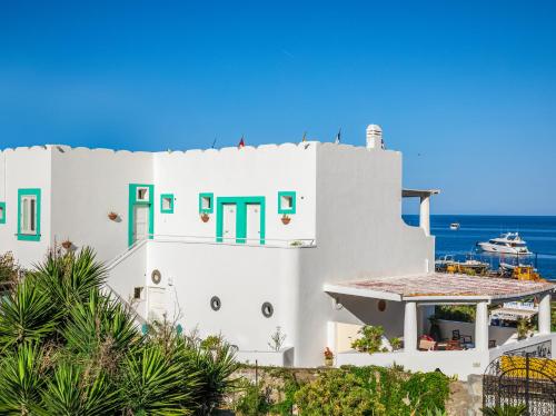 hotel ossidiana stromboli center