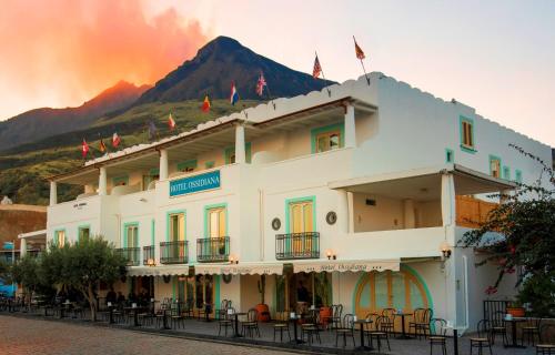 hotel ossidiana stromboli center