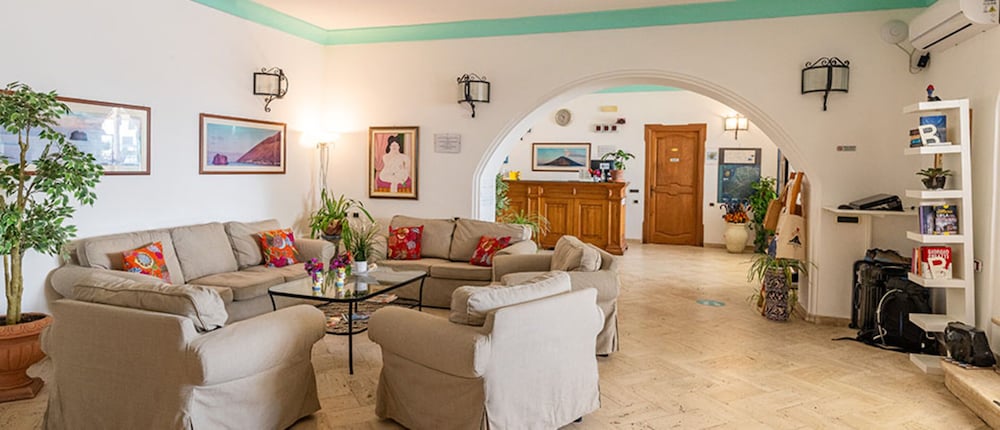 hotel ossidiana stromboli center