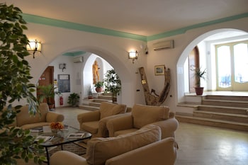 hotel ossidiana stromboli center