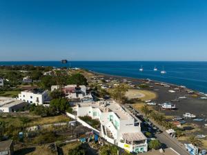 hotel ossidiana stromboli center