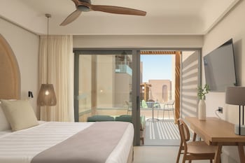 paralos venus suites adults only