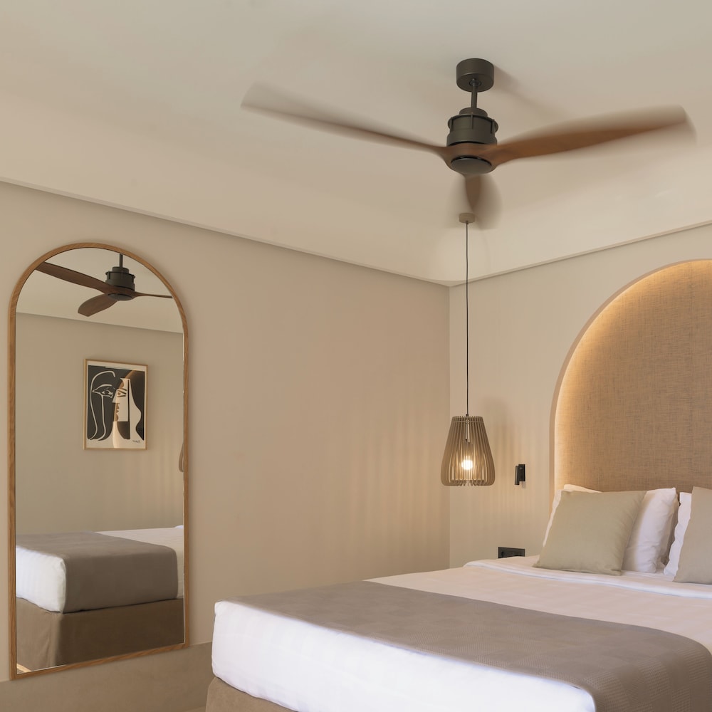 paralos venus suites adults only