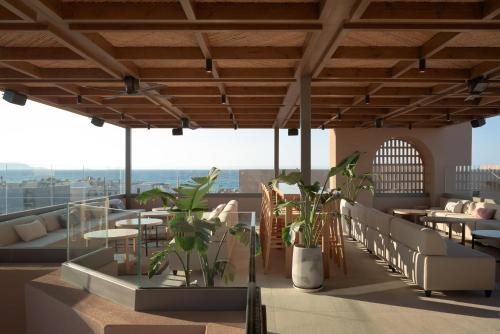 paralos venus suites adults only
