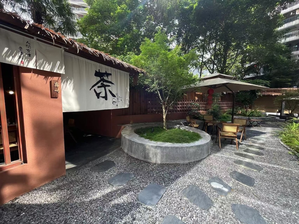 holiday inn chongqing guanyinqiao an ihg hotel