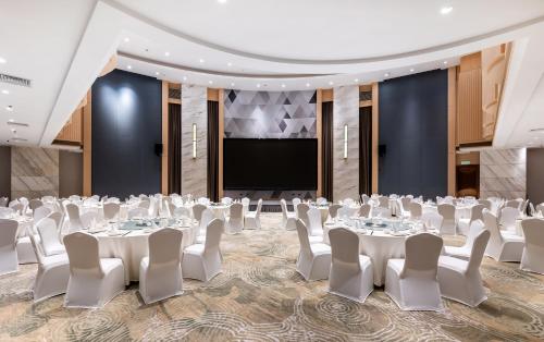 holiday inn chongqing guanyinqiao an ihg hotel