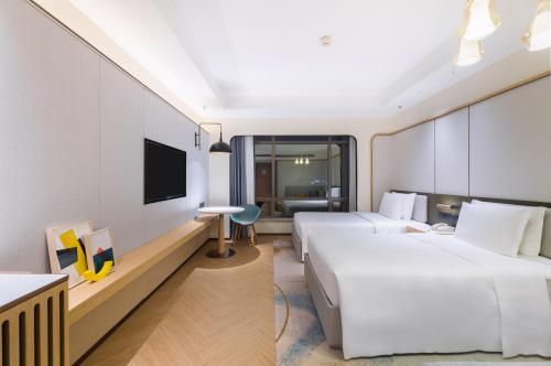 holiday inn chongqing guanyinqiao an ihg hotel