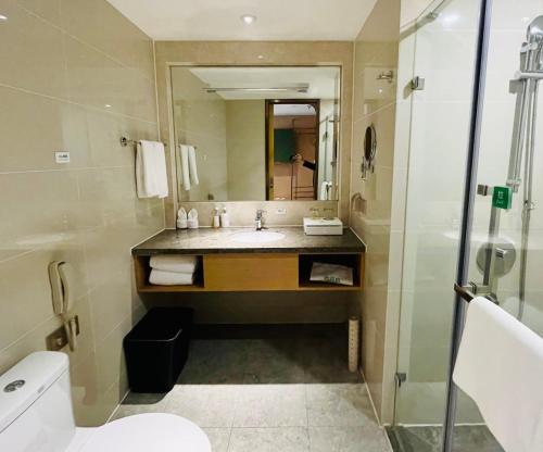 holiday inn chongqing guanyinqiao an ihg hotel
