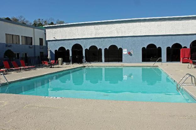 cottonwood suites savannah hotel and conference center