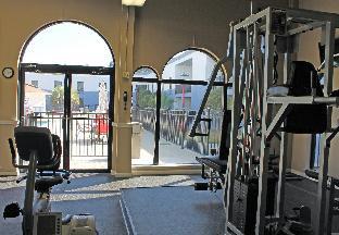 cottonwood suites savannah hotel and conference center