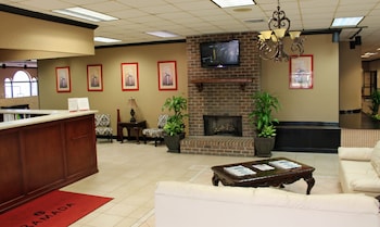 cottonwood suites savannah hotel and conference center