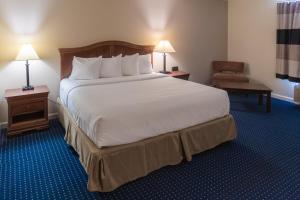 cottonwood suites savannah hotel and conference center