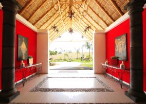 Zar Colima,Cuauhtémoc>>Colima,3.5 star