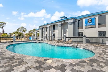 regency inn near boardwalk and hurlburt field