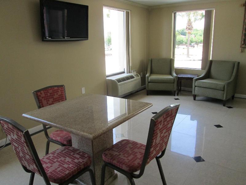 regency inn near boardwalk and hurlburt field