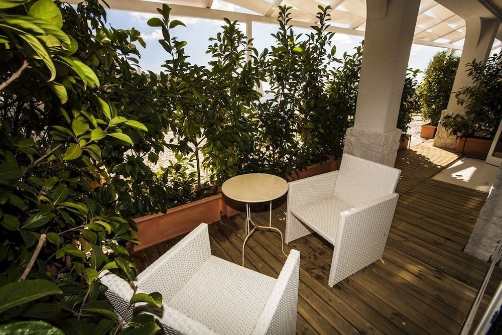 hotel la roccia