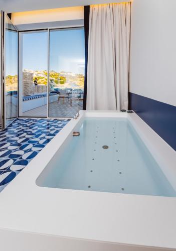 hotel la roccia