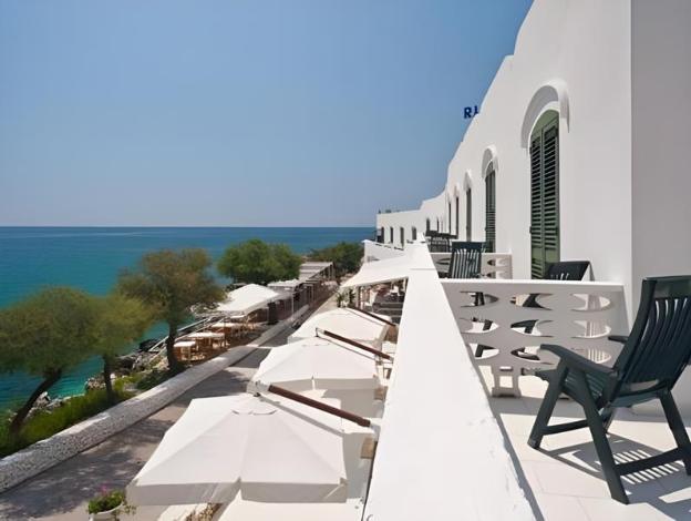 hotel la roccia