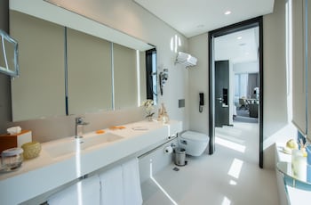 centro westside by rotana
