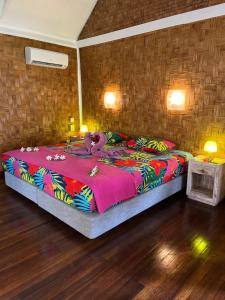 linareva moorea beach resort