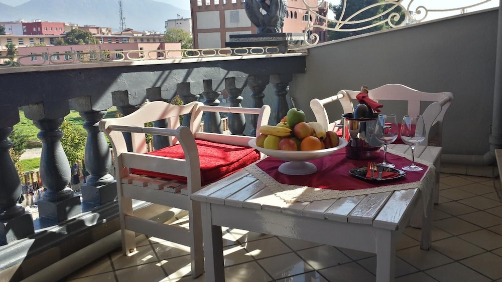 tirana