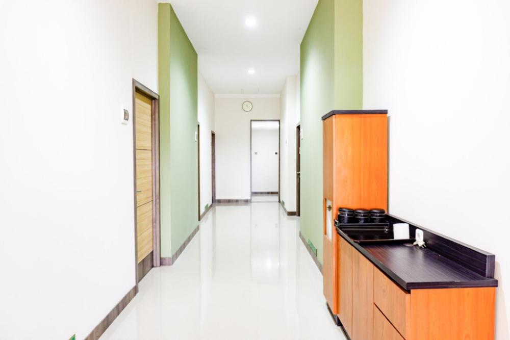 reddoorz near jogja city mall 4