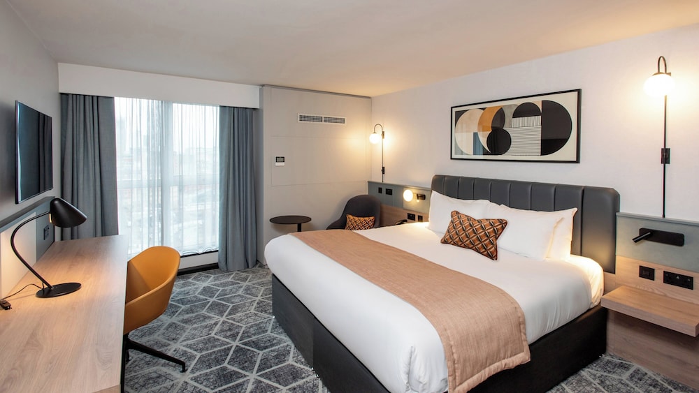 crowne plaza birmingham city centre an ihg hotel