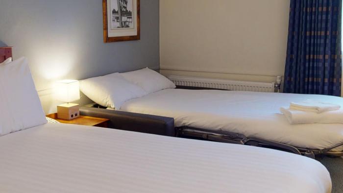 holiday inn brentwood m25 jct 28 an ihg hotel