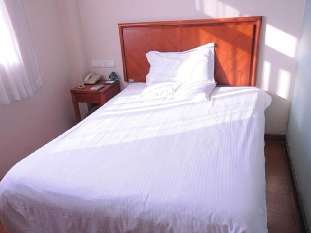 greentree inn huaian qingpu district huaihainan road express hotel