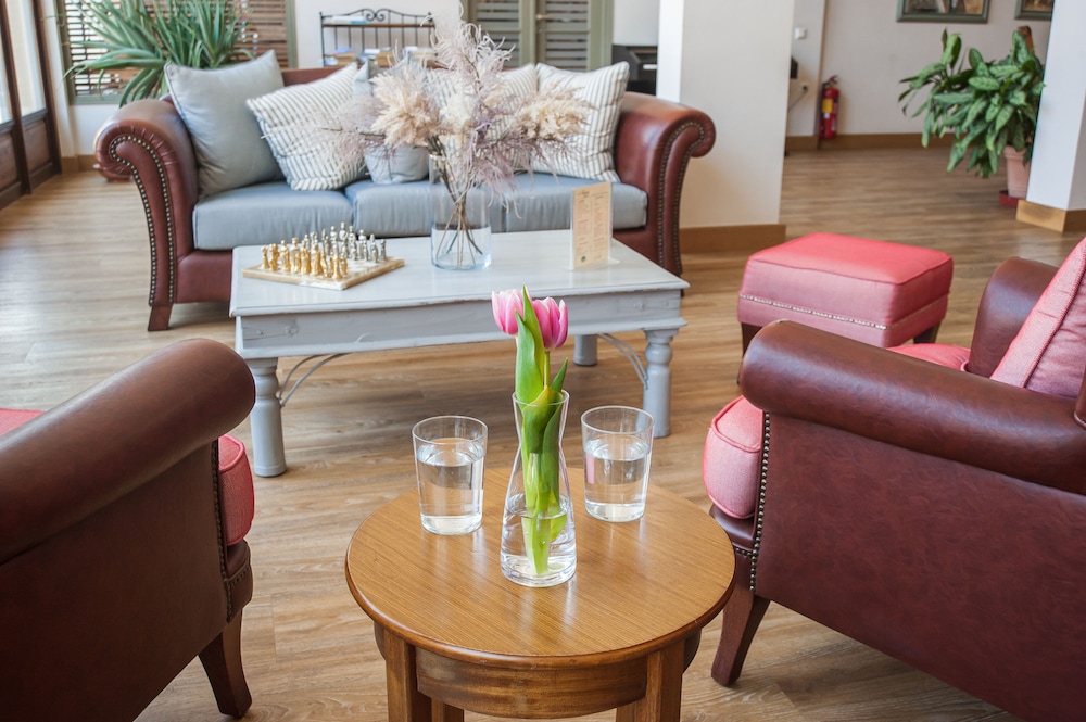 fedriades delphi hotel