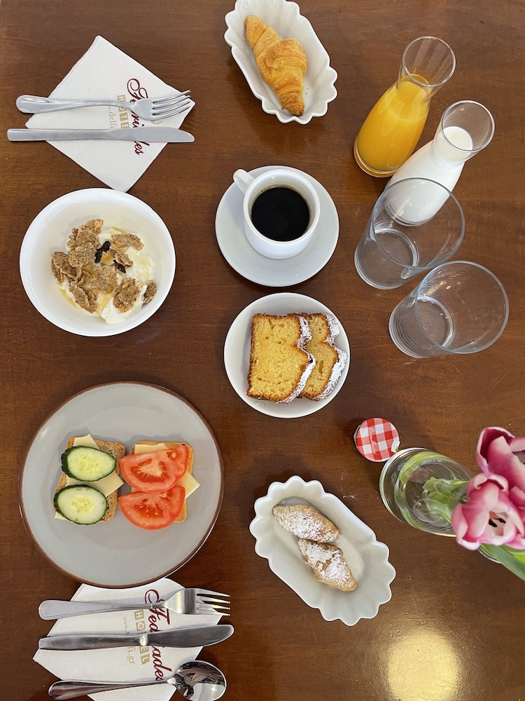 fedriades delphi hotel