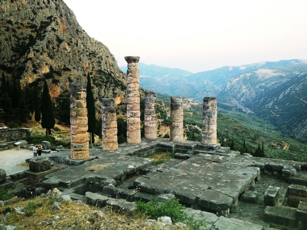 fedriades delphi hotel