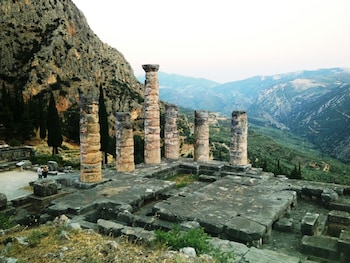 fedriades delphi hotel