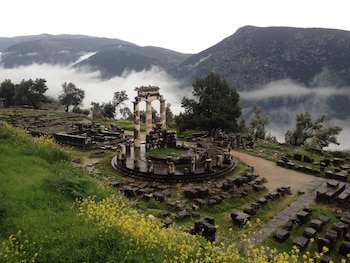 fedriades delphi hotel