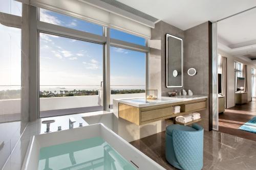xiamen international seaside hotel