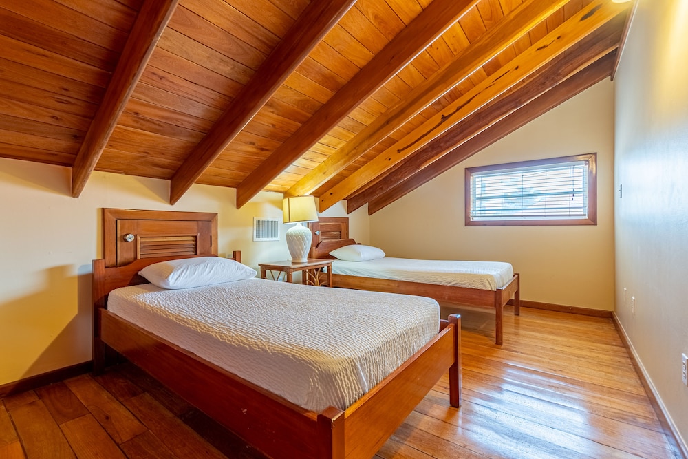 belizean shores resort