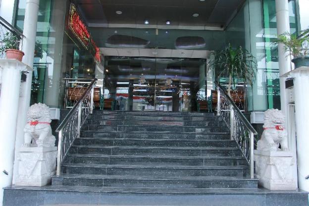 business hotel tomang