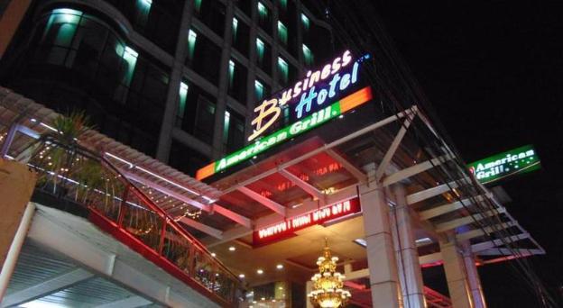 business hotel tomang
