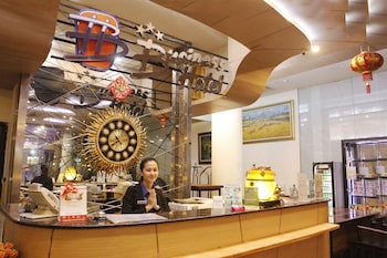 business hotel tomang