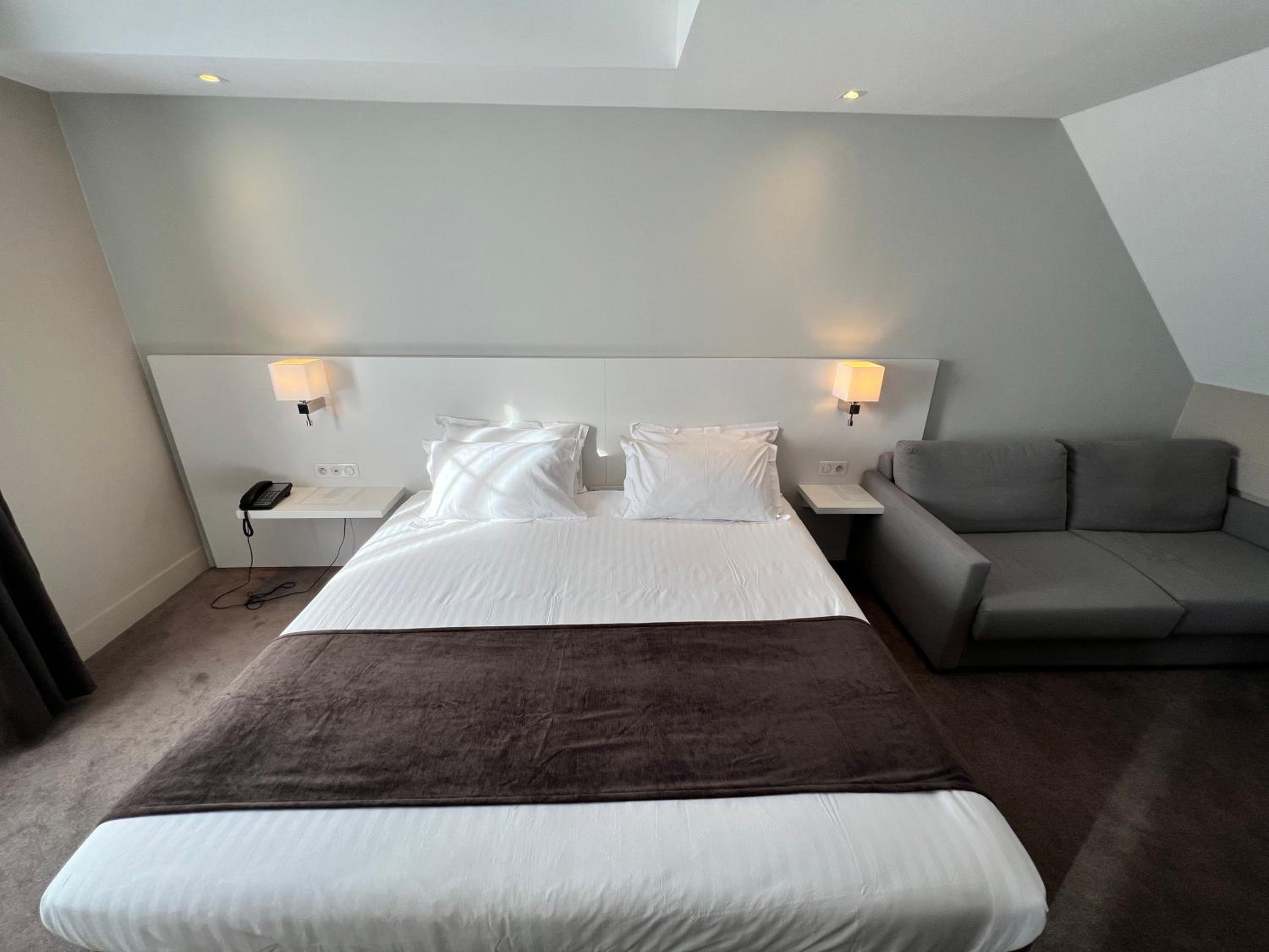 hampton inn and suites national harbor alexandria area