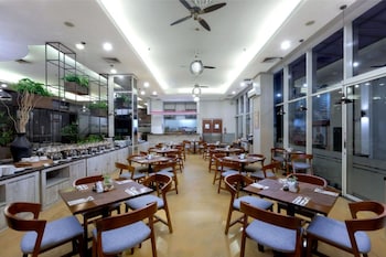 quest hotel darmo surabaya by aston