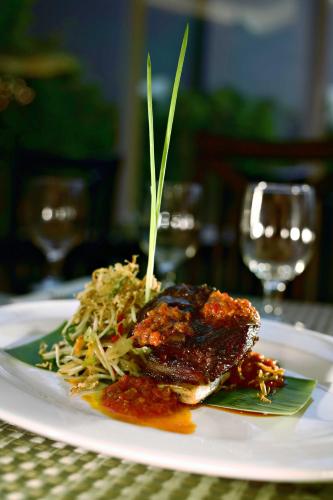 quest hotel darmo surabaya by aston