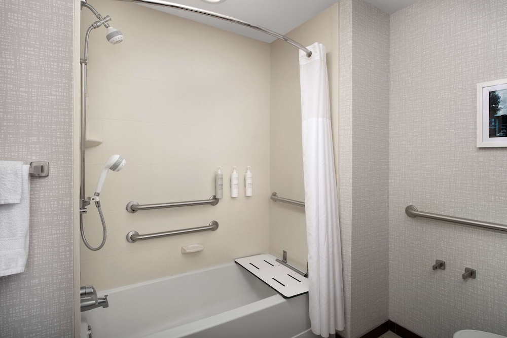 hampton inn knoxville clinton i 75