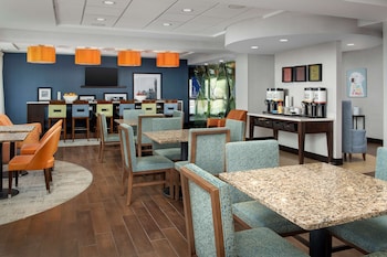 hampton inn knoxville clinton i 75